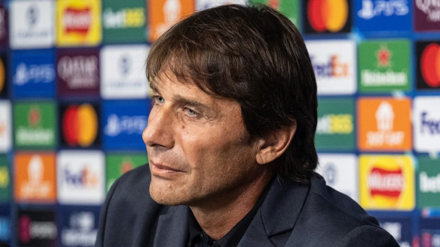 Antonio Conte, allenatore del Napoli. Foto &copy; Napoli