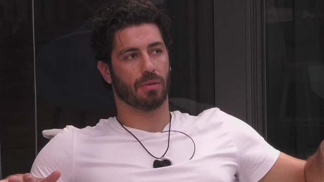 In foto Omer, concorrente del Grande Fratello - &copy; Mediaset.