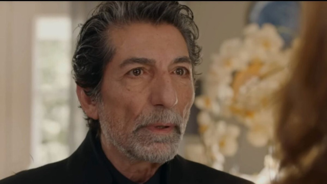 Tarik in una scena di Tradimento &copy; Mediaset.