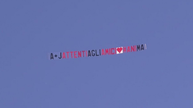 Un aereo per Anita e Jonas al Grande Fratello &copy; Mediaset.