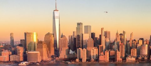 New York, elezioni per il sindaco: è sfida Mamdani-Cuomo