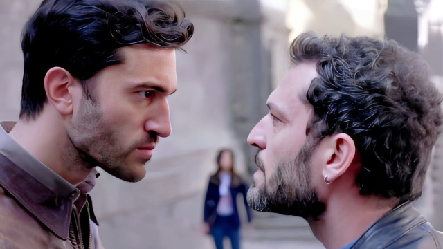 Damiano Renda ed Eduardo Sabbiese - screenshot &copy; Un posto al sole.