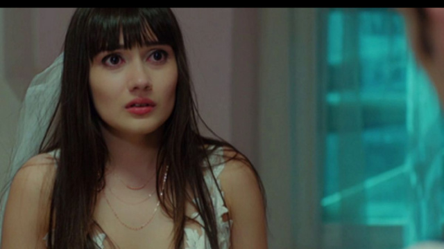 Zeynep in Forbidden Fruit &ndash; &copy; Mediaset.