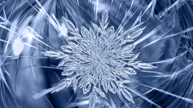 Cristallo di neve &copy; Immagine di Pixabay