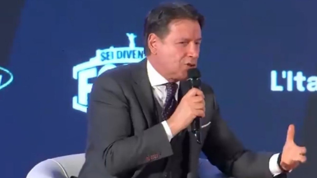 Giuseppe Conte ospite di Atreju il 13 dicembre 2025 (&copy; Youtube Giuseppe Conte)