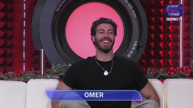 In foto Omer, concorrente del Grande Fratello &copy; Mediaset