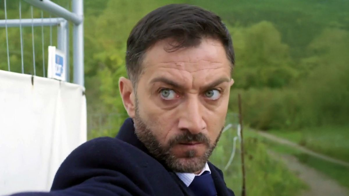 Un posto al sole, trame al 26 dicembre: Gennaro Gagliotti rischia di finire  in prigione