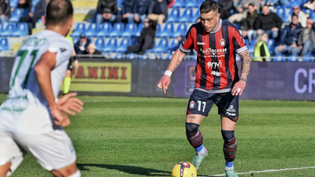 L'attaccante Jacopo Murano del Crotone - &copy; Facebook / FcCrotone