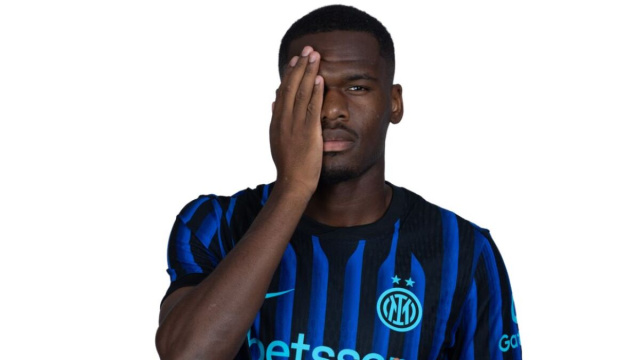 Ange-Yoan Bonny con la maglia dell'Inter &copy; Uefa