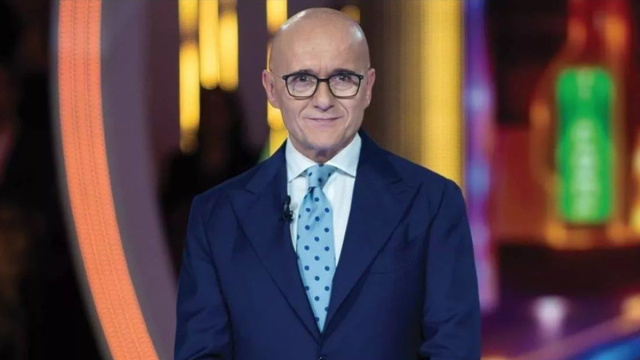 Alfonso Signorini - screenshot &copy; Canale 5.