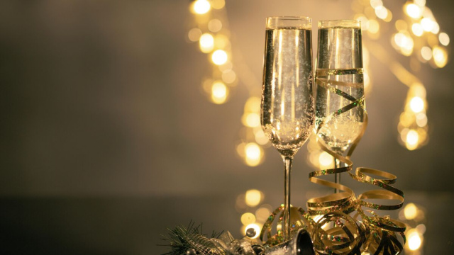 Due bicchieri con spumante-&copy;Pexels