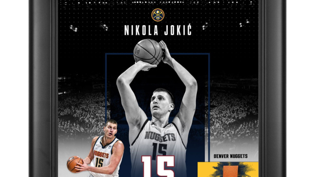 Firma facsimile dei Denver Nuggets di Nikola Jokic, incorniciata ... &copy; Creative Commons