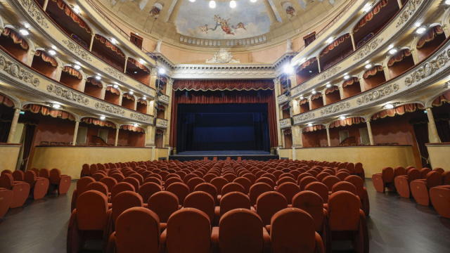 Apertura straordinaria Teatro Storchi. Sar&agrave; possibile visitare il ... &copy; Creative Commons