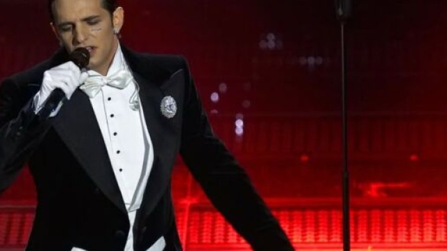 Achille Lauro al Festival di Sanremo 2025 &copy; Rai 1.