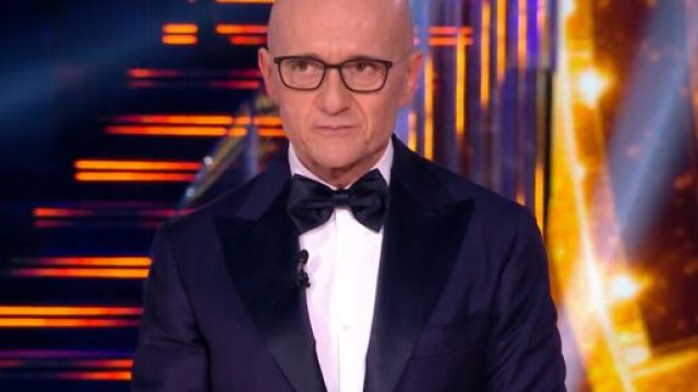 Alfonso Signorini al Grande Fratello &copy;Mediaset.