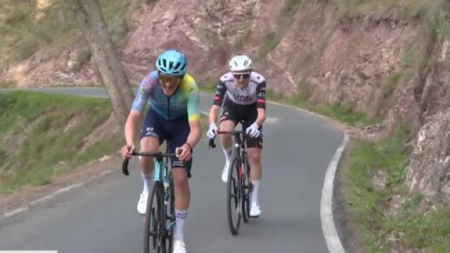 Christian Scaroni in fuga alla Vuelta Murcia - &copy; Screenshot Eurosport