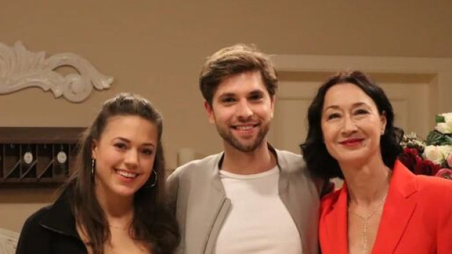 Maxi, Henry e Sophia &copy; Tempesta d'amore.