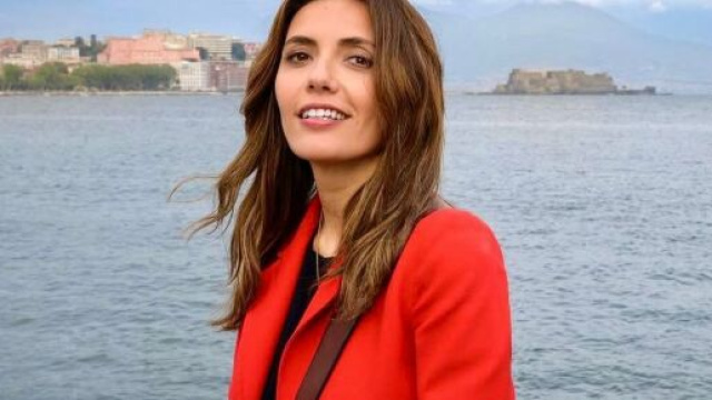 In foto Serena Rossi in Mina Settembre, &copy; Rai