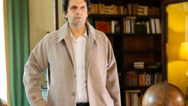 In foto Fusco di Un posto al sole, &copy; Rai.