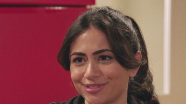 Lale in una scena di Tempesta d'amore &copy; Mediaset.