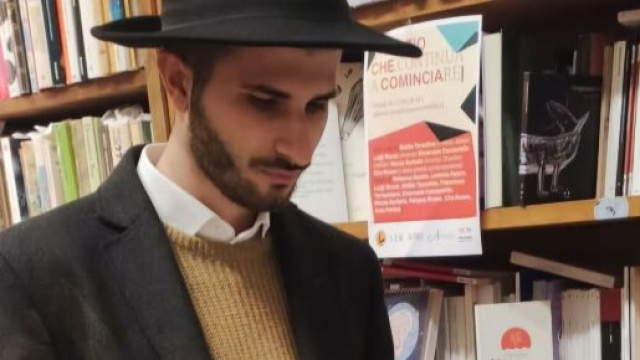 Il poeta Lorenzo Pataro - Foto Profilo &copy; Facebook Pataro