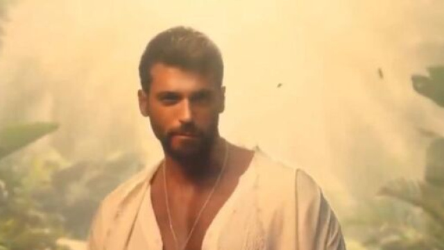 In foto Can Yaman &copy; screenshot Mediaset