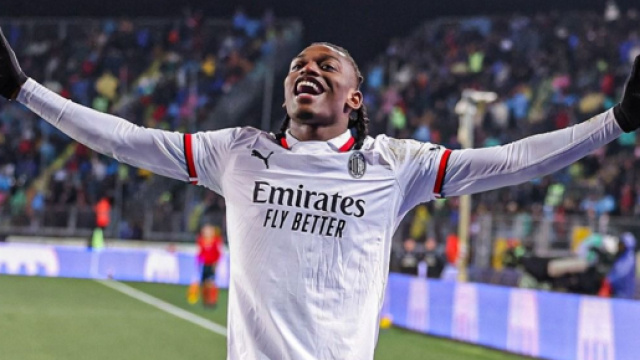 Leao, attaccante del Milan &copy; Facebook