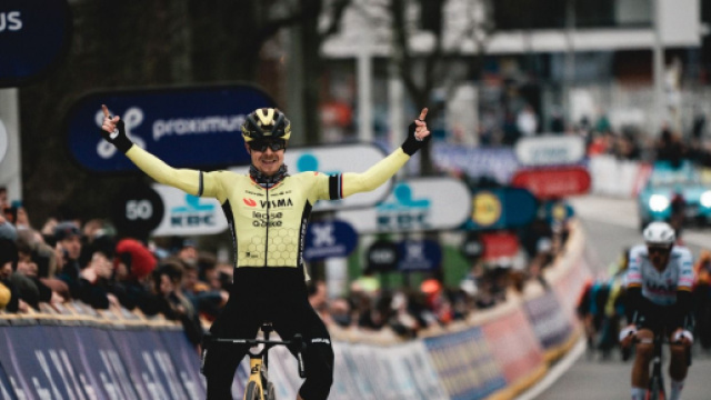 Jan Tratnik, vincitore dell'edizione Omloop Het Nieuwsblad 2024. &copy; Flanders Classics
