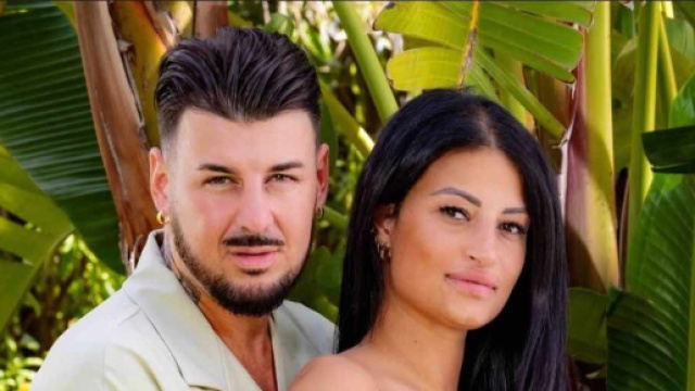 Lino Guanciale e Alessia Pascarella a Temptation Island &copy; Mediaset.