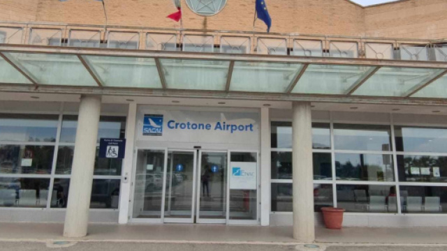 L'aeroporto di Crotone - &copy; Francesco Trabassi
