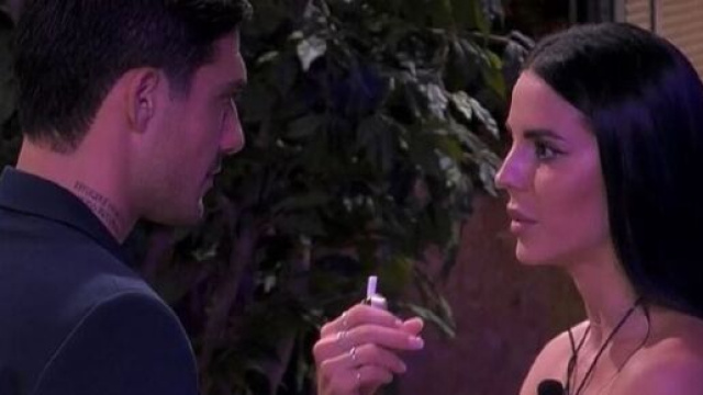 Lorenzo Spolverato e Shaila Gatta (&copy; Grande Fratello/Mediaset).