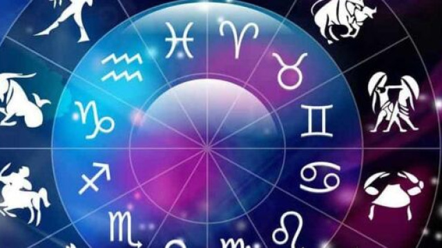 Quadrante dell'oroscopo con i segni zodiacali &copy; Pixabay.