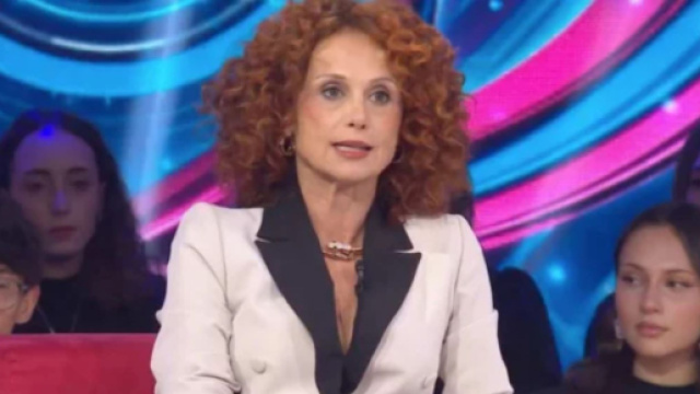 Beatrice Luzzi - screenshot Grande Fratello &copy; Mediaset.