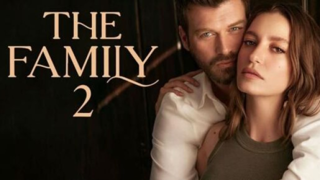 In foto Aslan e Devin in The Family 2 &copy; Mediaset.