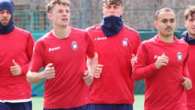 Alcuni calciatori del Crotone - &copy; Facebook / Fccrotone