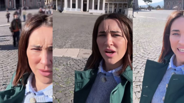 Ilenia Lazzarin a piazza del Plebiscito (Napoli) per girare alcune scene di &copy; Un Posto al Sole Rai - &copy; Instagram official ilenialazzarin
