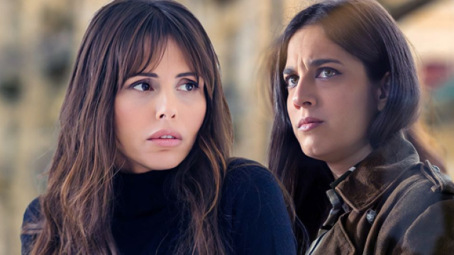 Valeria (Benedetta Vallanzano) e Manuela (Gina Amarante) &copy; Ig official: lavalanzano - ginaamarante - Un Posto al Sole Rai.