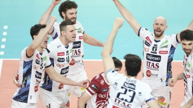 Esultanza di Trento Volley &copy; Pagina Facebook Ufficiale Lega Pallavolo Serie A