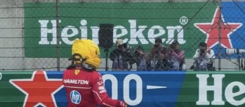 F1, Hamilton fa la storia: prima vittoria con la Ferrari nella Sprint Race del GP di Cina