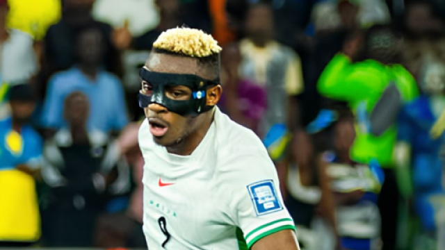 Victor Osimhen con la maglia della Nigeria &copy; Instagram