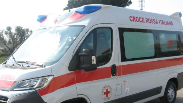 Ambulanza della Croce Rossa Italiana - &copy; Wikipedia Commons.