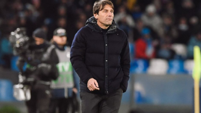 Antonio Conte durante una partita &copy; SSC Napoli