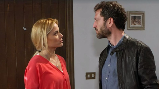 Clara Curcio (Imma Pirone) ed Eduardo Sabbiese (Fiorenzo Madonna) &copy; Un Posto al Sole Rai.