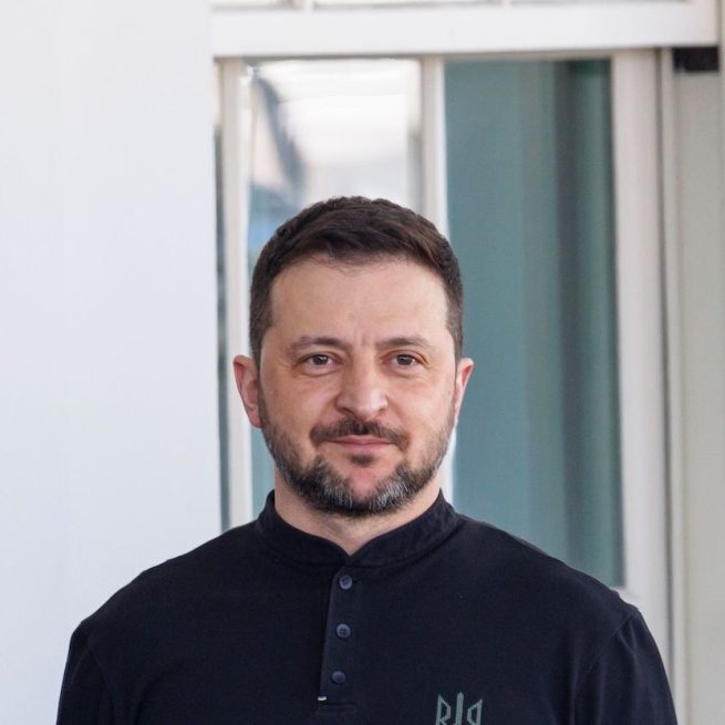 Donald Trump e Volodymyr Zelensky davanti alla Casa Bianca il 28 febbraio. &copy; Shutterstock