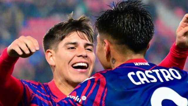 Santiago Castro di spalle mentre esulta - Foto Profilo &copy; Facebook Bologna