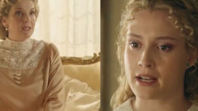 In foto Jana e Cruz de La promessa &copy; Rtve