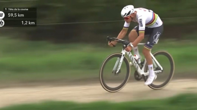 Mathieu Van der Poel alla Parigi-Roubaix - &copy; Youtube Tour de France.
