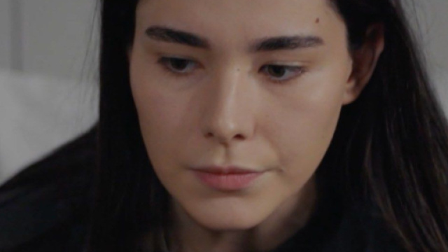 Oylum &copy; screenshot Tradimento - Mediaset.