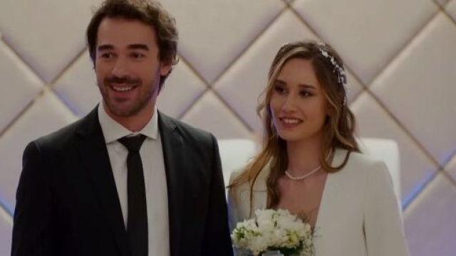 Ozan e Zelis in una scena di Tradimento &copy; Mediaset