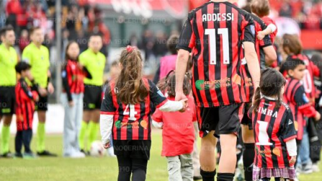 L'autore di uno dei tre gol della Nocerina a Francavilla Fontana, Simone Addessi. Fonte Nocerina Calcio.
